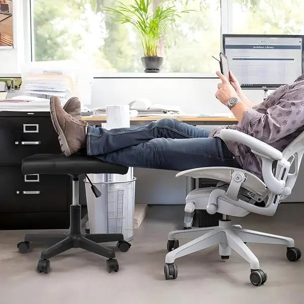 Why Ergonomic Chairs and Stands Are Worth the Investment